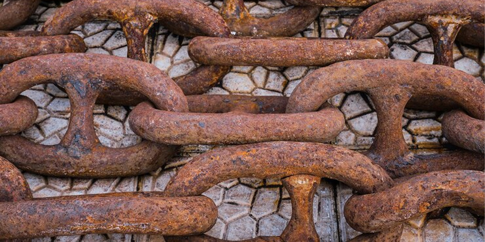 How copper resists corrosion in marine environments and its applications? 3 does copper dissolve in water